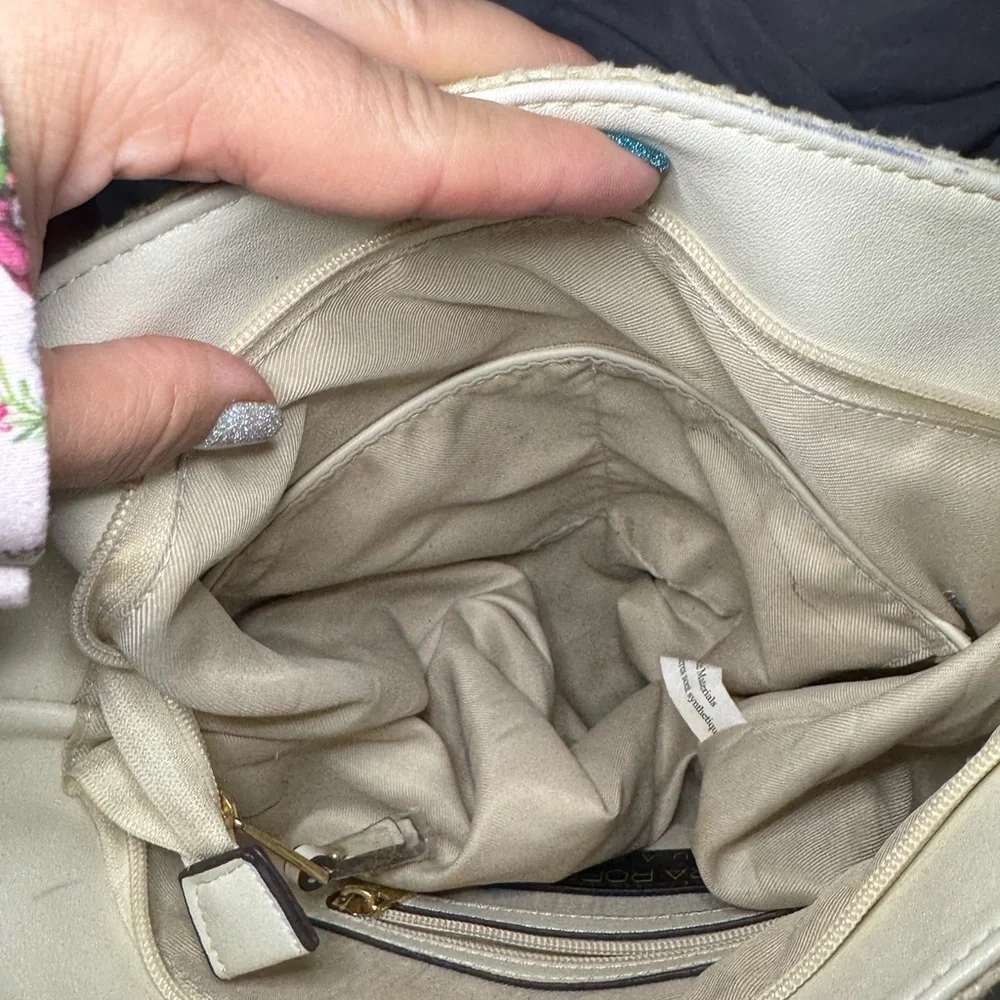 Sondra Roberts Elegant Cream Shoulder Bag